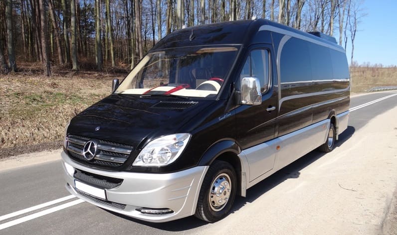 Kor&ccedil;&euml;: Bus reservation in Pogradec (Pogradeci) in Pogradec (Pogradeci) and Albania