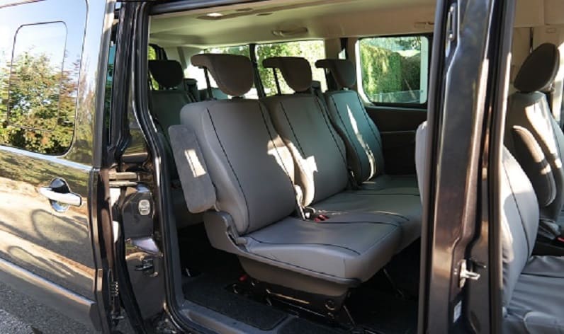 Albania: Coaches rental in Tiran&euml; in Tiran&euml; and Tirana